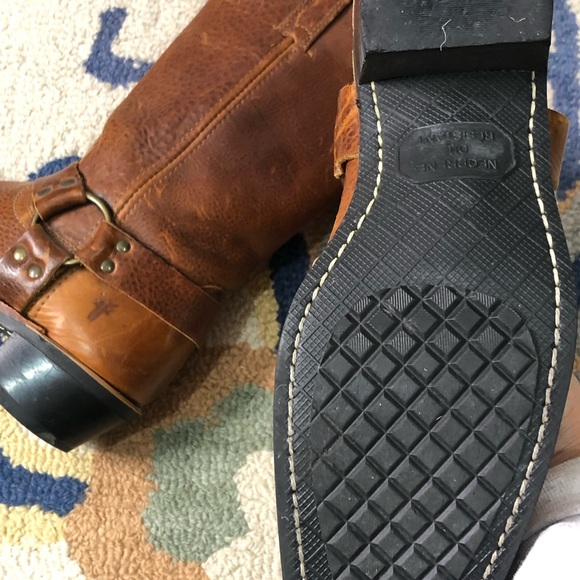 FRYE Harness 12R, made in the USA.  Unlined with rugged, rubber bottoms. - Picture 8 of 12